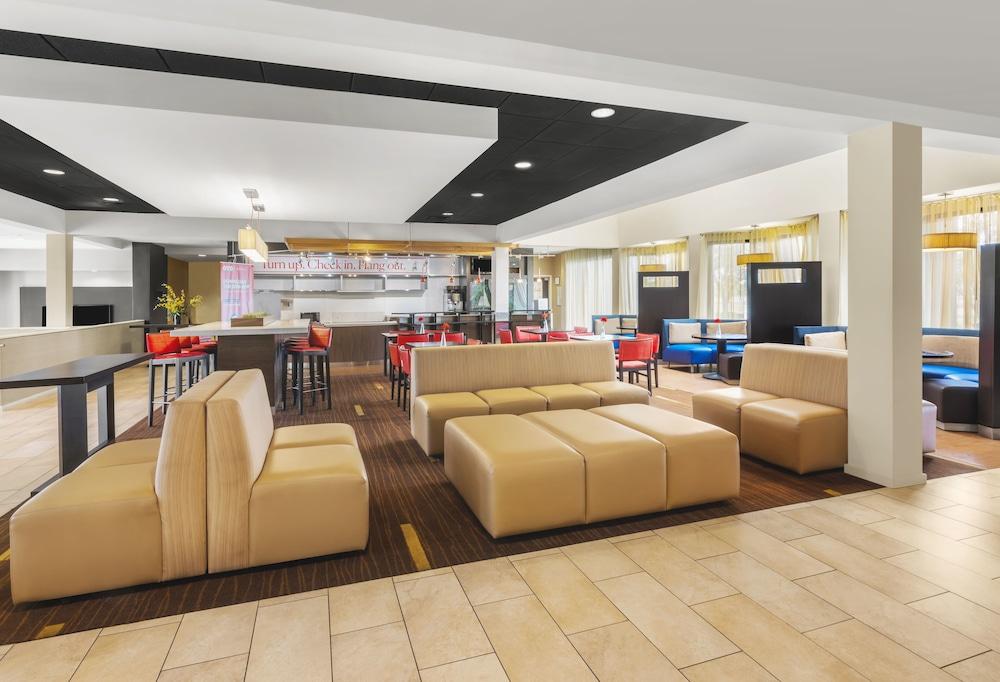 Country Inn & Suites By Radisson, Dallas-Love Field Extérieur photo