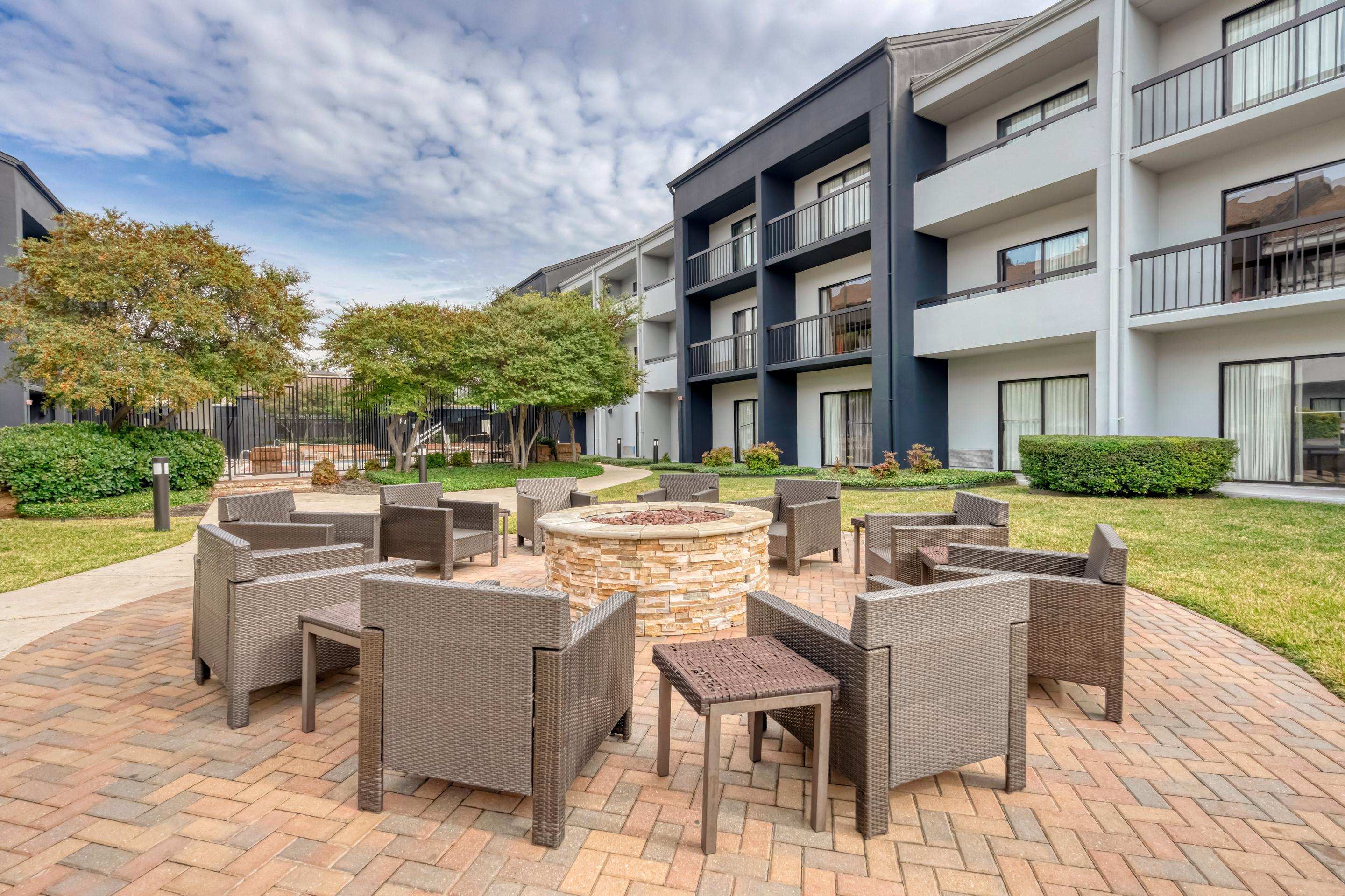 Country Inn & Suites By Radisson, Dallas-Love Field Extérieur photo
